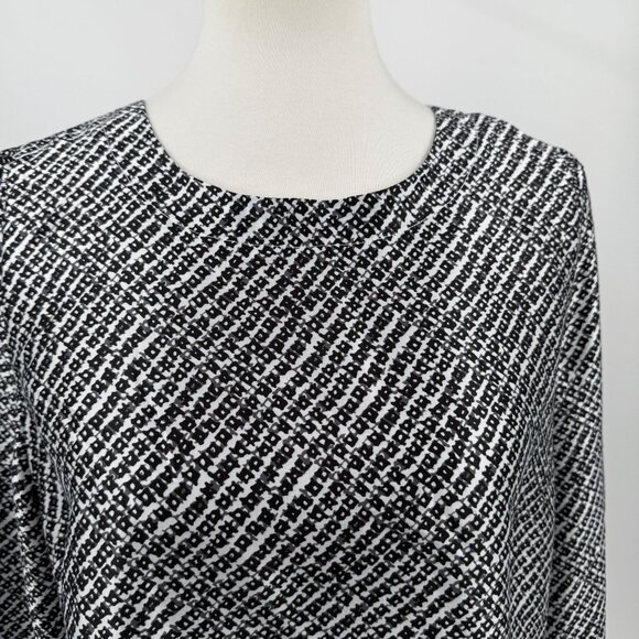 Insight Womens Blouse Tetris Dot Print Long Sleeve Size 6 Black & White - Picture 3 of 11
